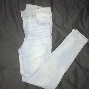 Light wash skinny jeans!
